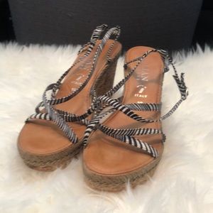 Strappy wedge Italian shoemakers brand!